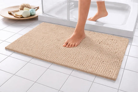 Super-Soft Badematte beige rutschfest extra weich vor Dusche, Badezimmermatte beim Aussteigen aus der Dusche