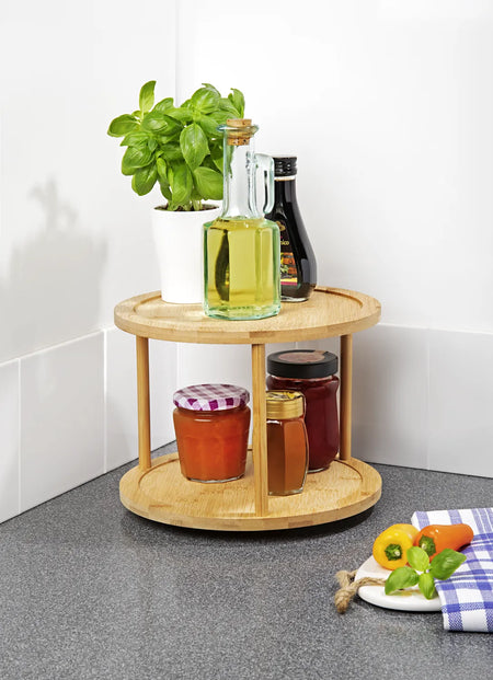 Schrankrondell aus Bambus, drehbar mit zwei Ebenen für Gewürze, Ölflaschen und Küchenorganisation in der Ecke