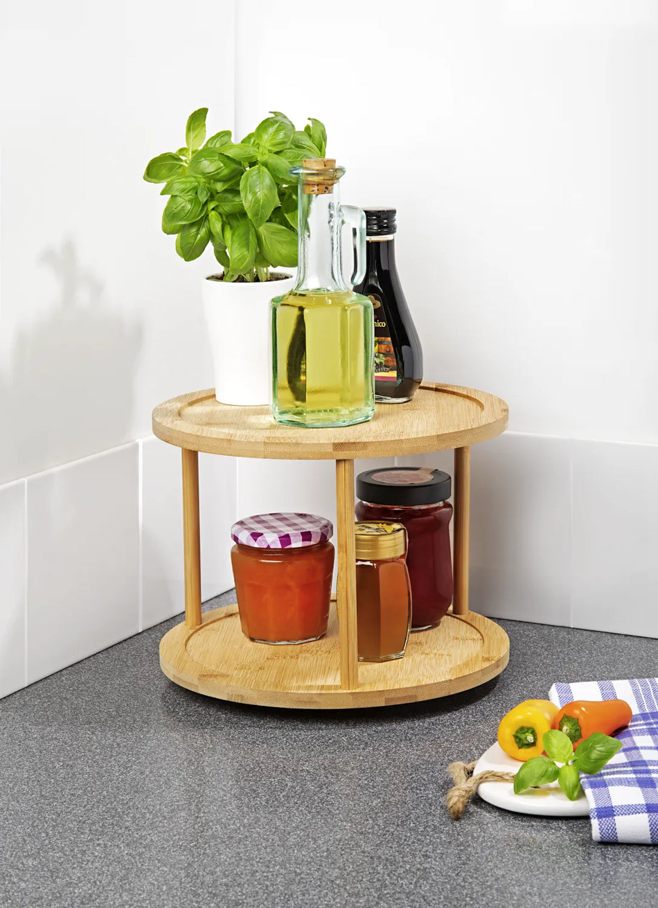 Schrankrondell aus Bambus, drehbar mit zwei Ebenen für Gewürze, Ölflaschen und Küchenorganisation in der Ecke