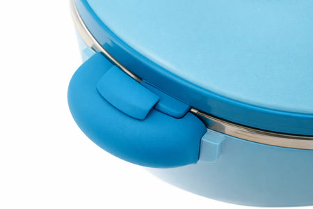 Warmhalte-Schüssel – isolierte Thermoschüssel mit Deckel, Detailansicht Verschlussclip und Rand