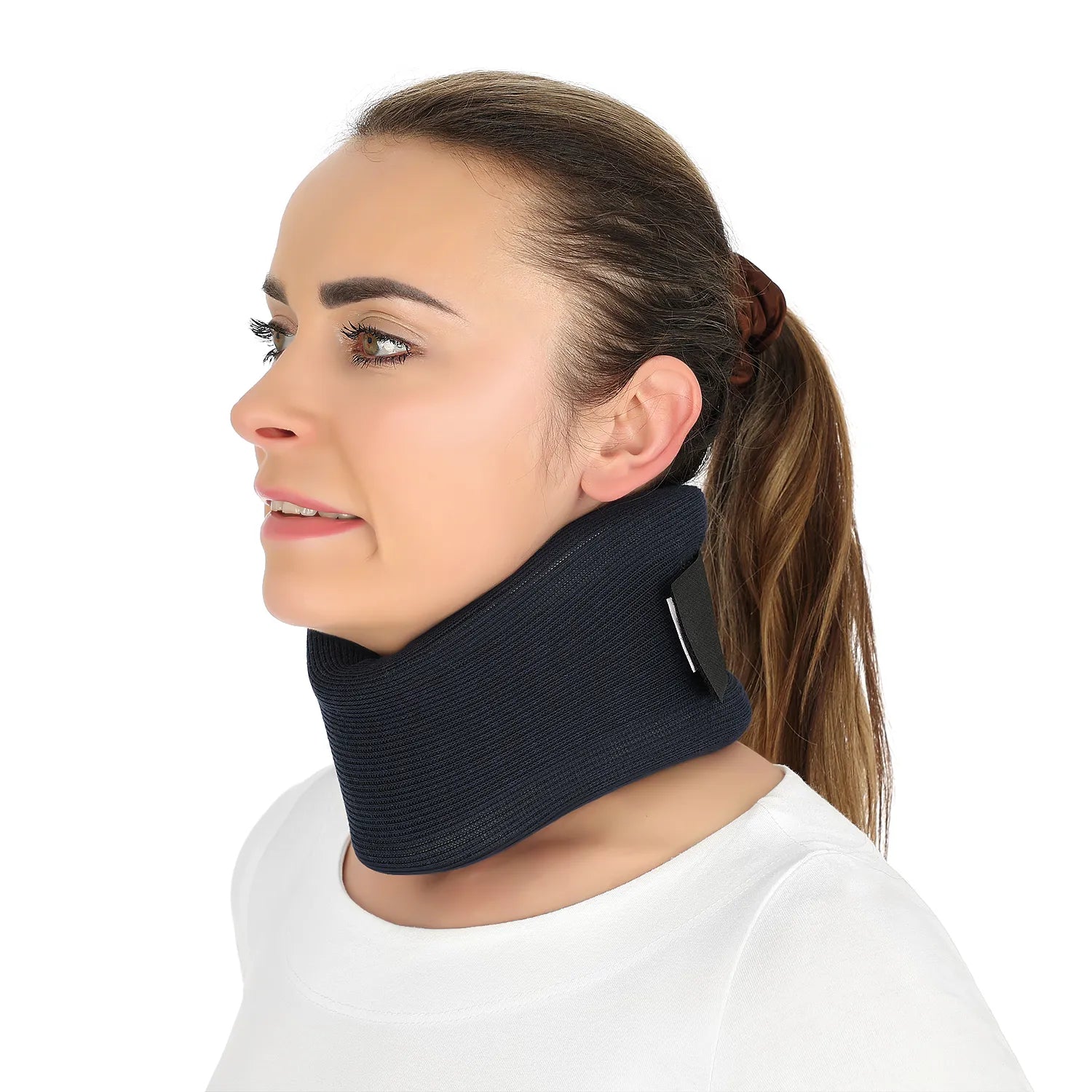 Orthopädische Halskrause – stützender Nackenkragen bei Schmerzen-Rehavibe